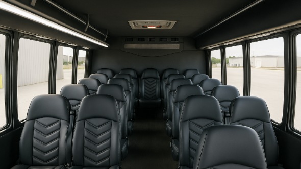 eau claire 30 passenger minibus rental