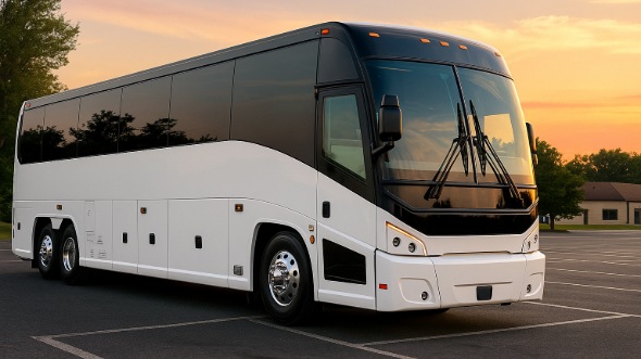 eau claire vacation bus rentals for family trips
